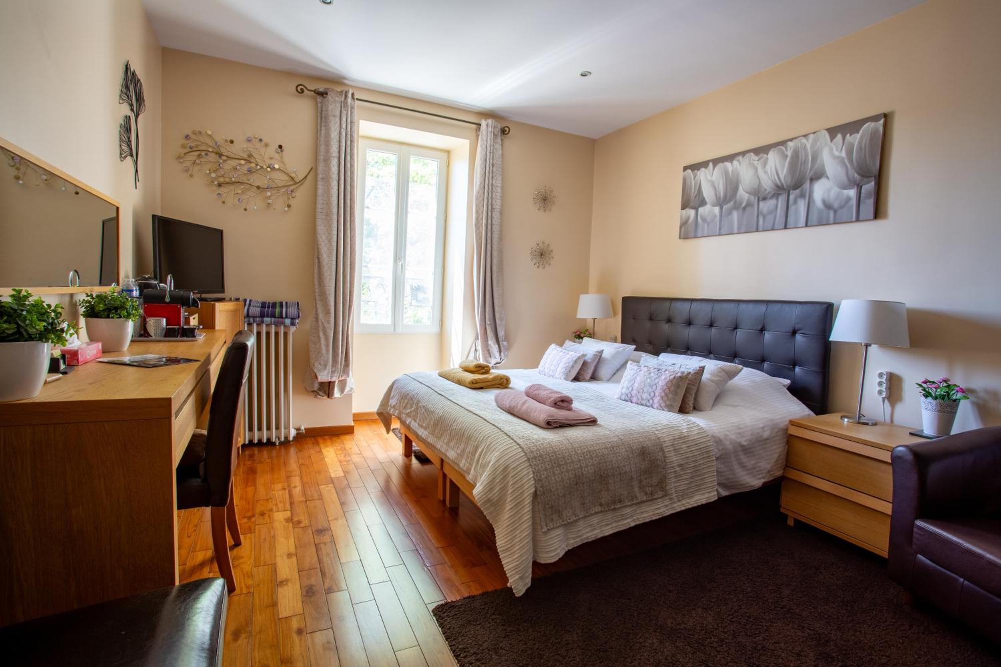 Gites Du Caylar - Chambres Et Appartments Le Caylar Eksteriør billede
