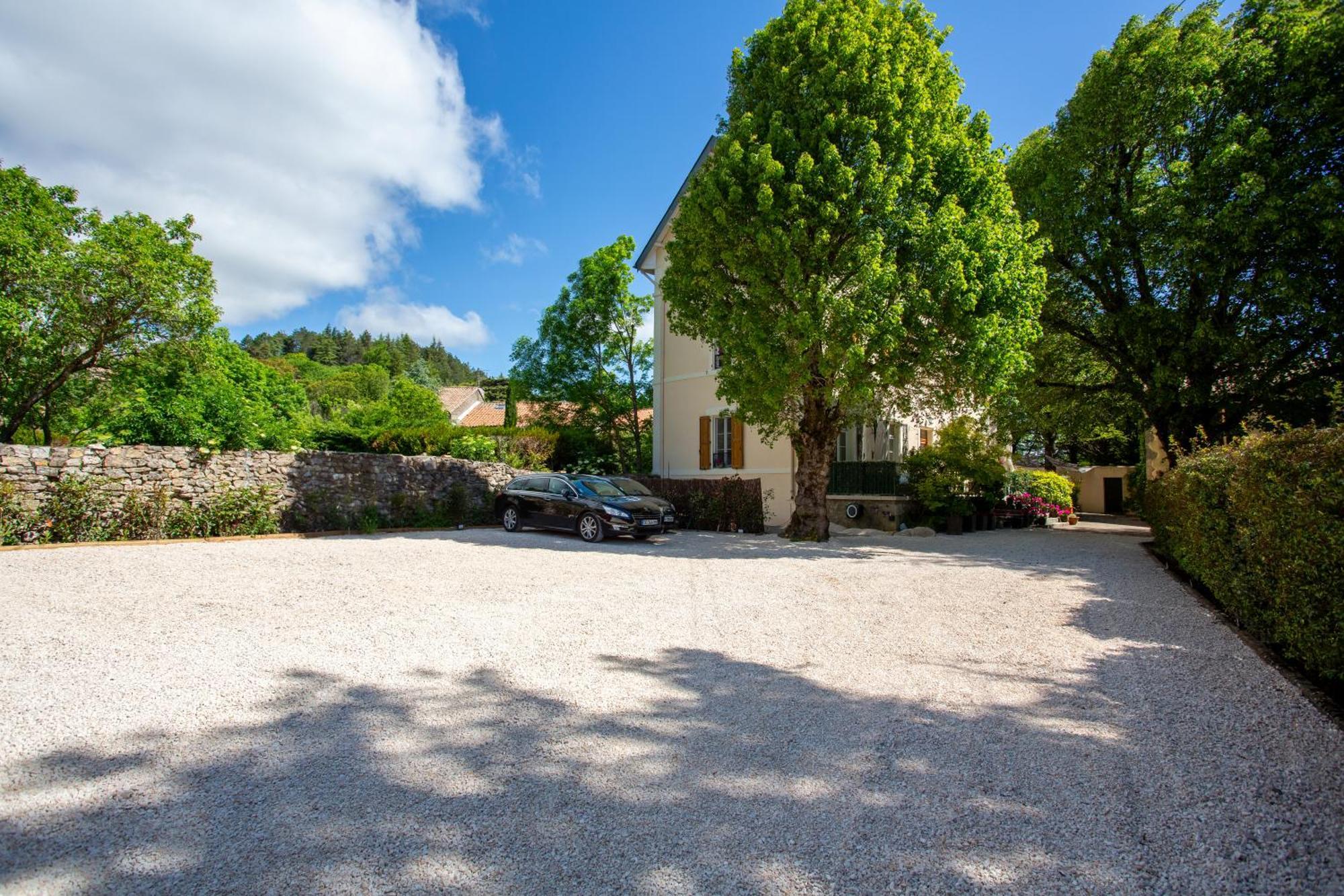 Gites Du Caylar - Chambres Et Appartments Le Caylar Eksteriør billede