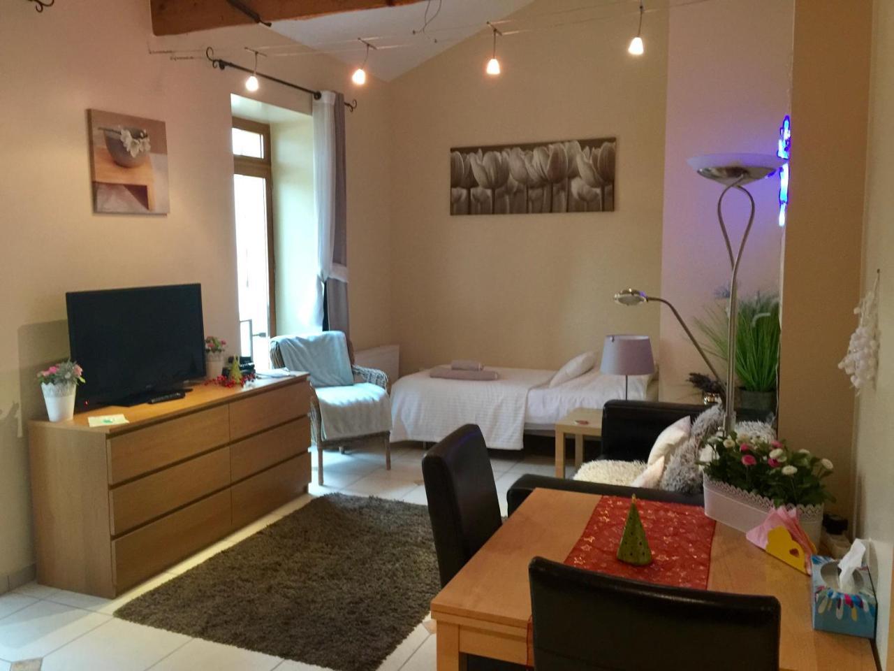 Gites Du Caylar - Chambres Et Appartments Le Caylar Eksteriør billede